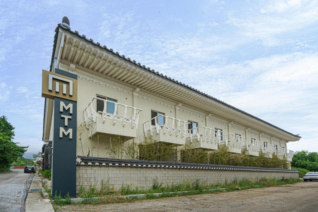 Mtm Family Hotel Gyeongju Exteriör bild